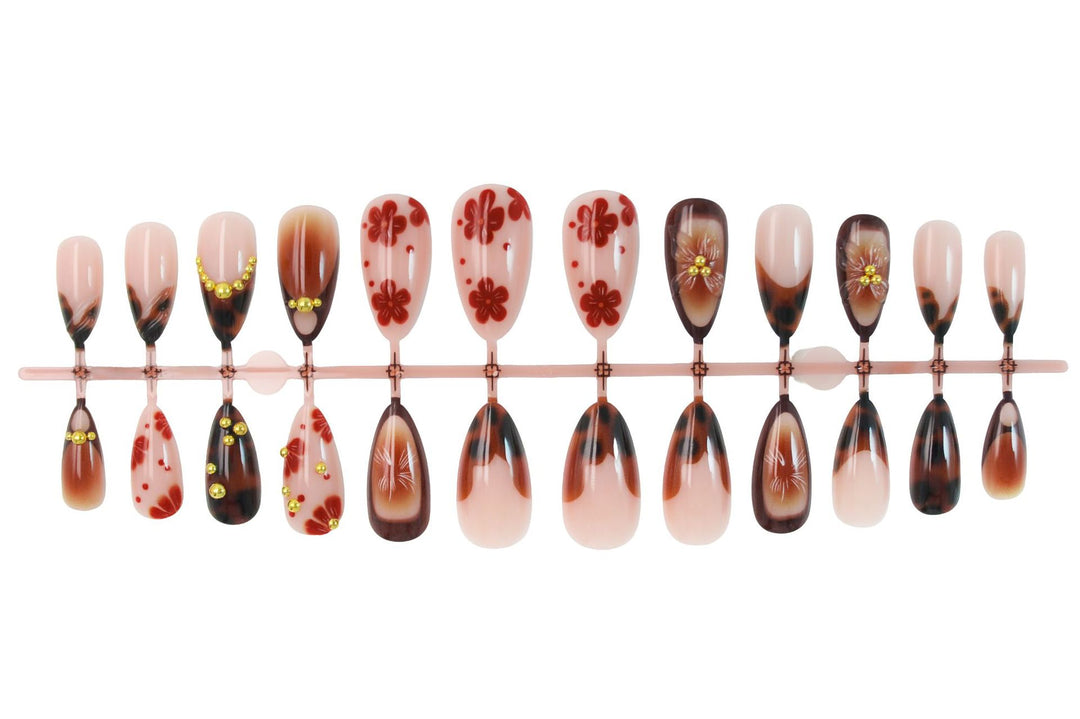 Art Nail Set with romantic floral designs and high-quality embellishments Kalsten