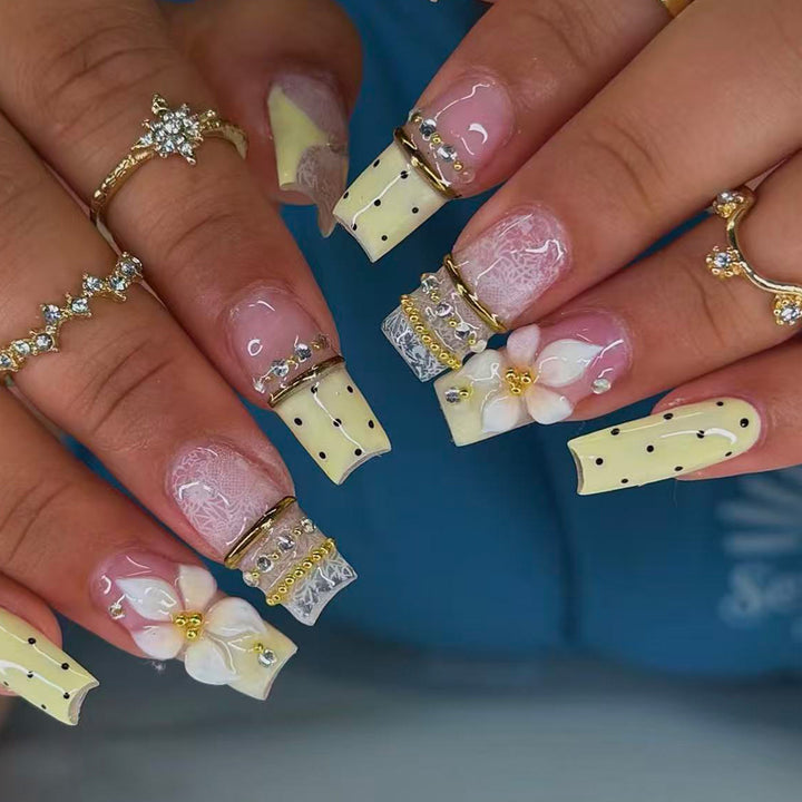 Decorative Floral Nail Art Set
