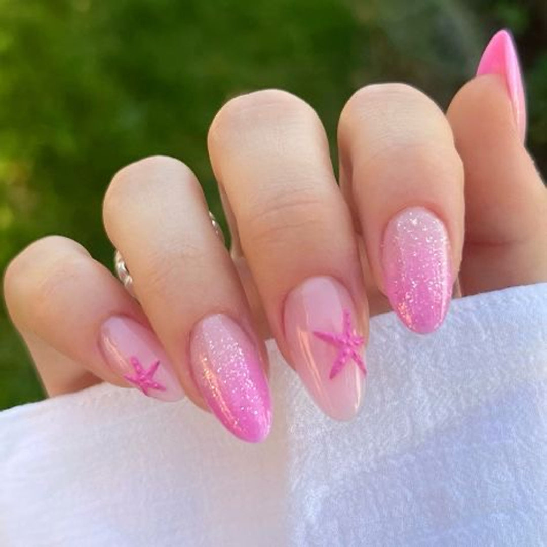 Artificial nail art with playful dots and bows Kalsten