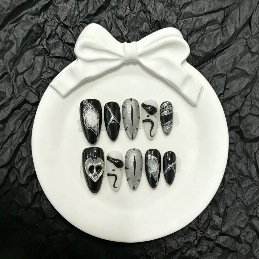 Artistic Statement Press-On Nail Set