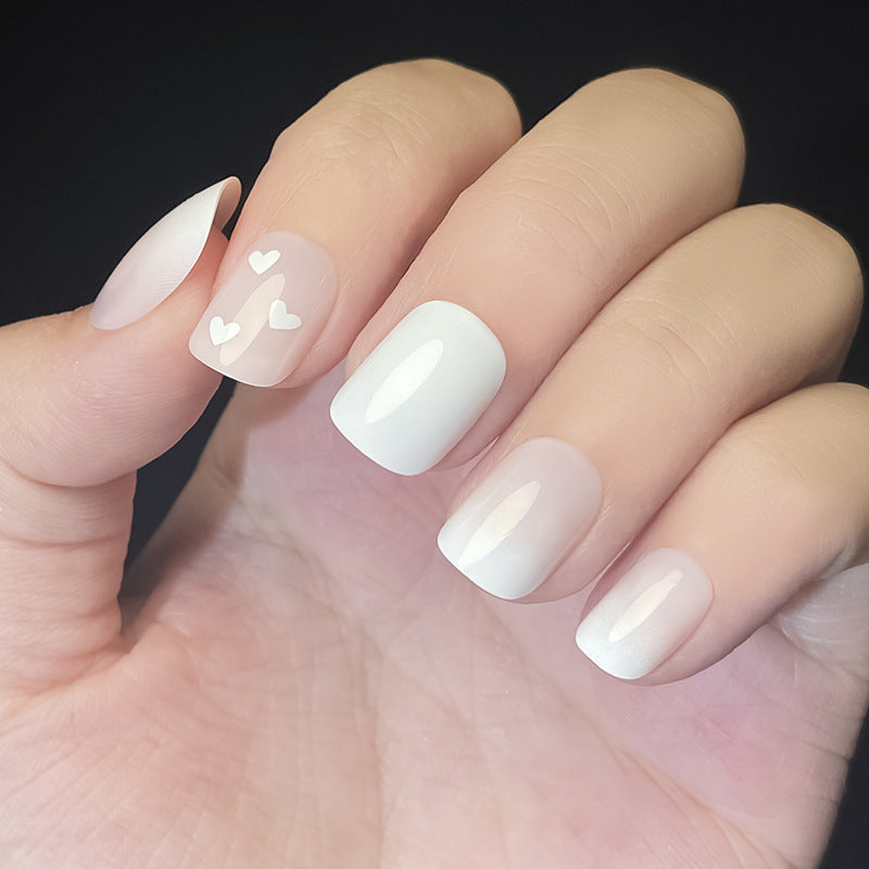 Festive Seasonal Nail Art Enhancements
