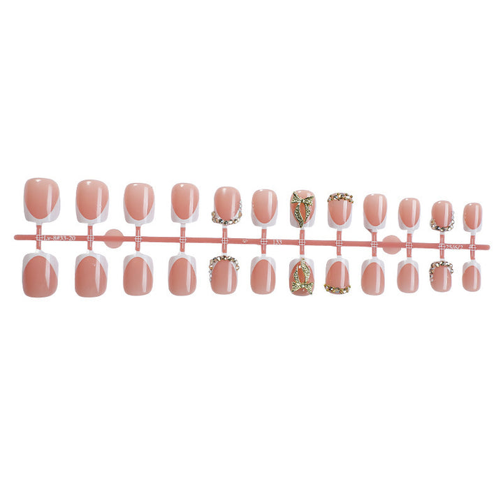 Nail art set with luxurious glitter and floral decorations Kalsten
