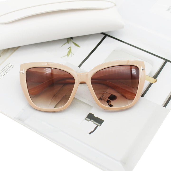 Women's Cat-Eye Sunglasses with Elegant Accents Kalsten