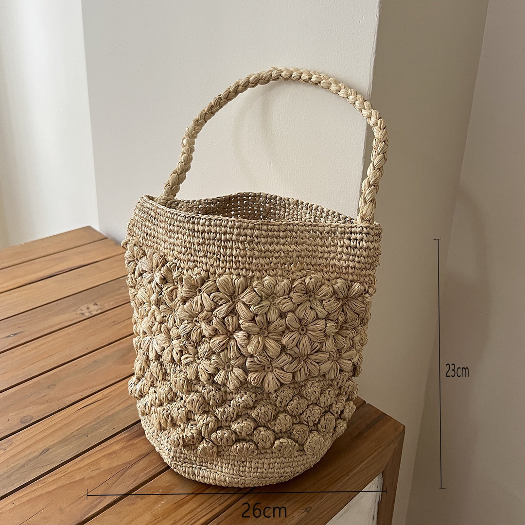 Handcrafted straw bag with soft lining Kalsten