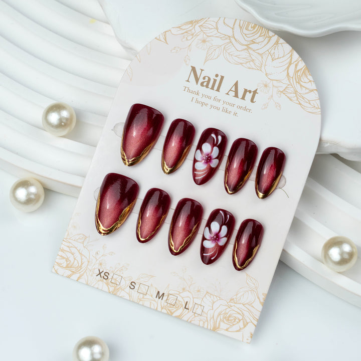 Elegant Floral-Accent Press-On Nail Set