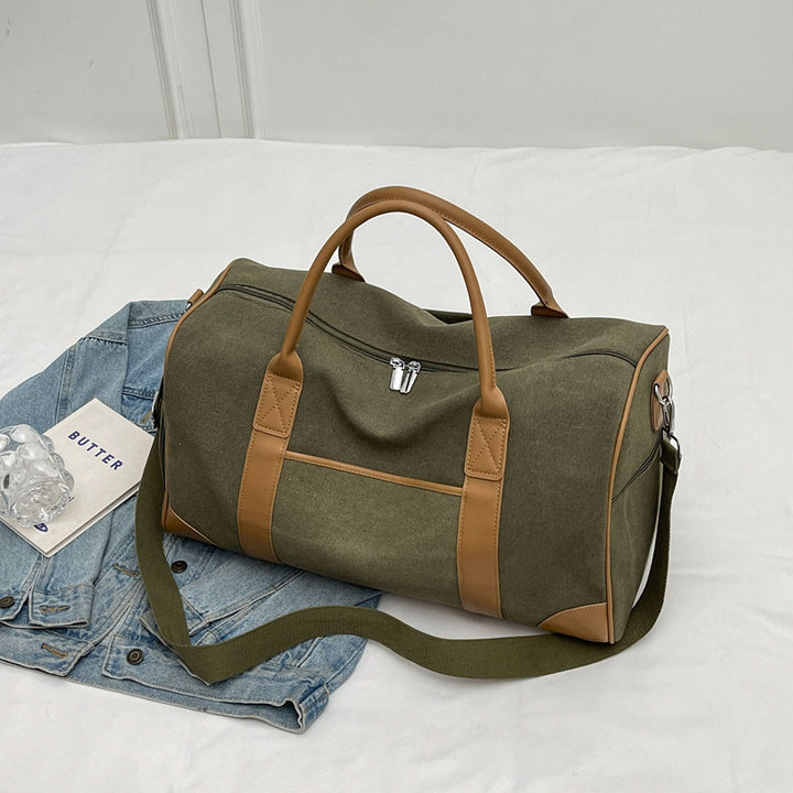 Stylish and Practical Travel Bag Made of Durable Material Kalsten
