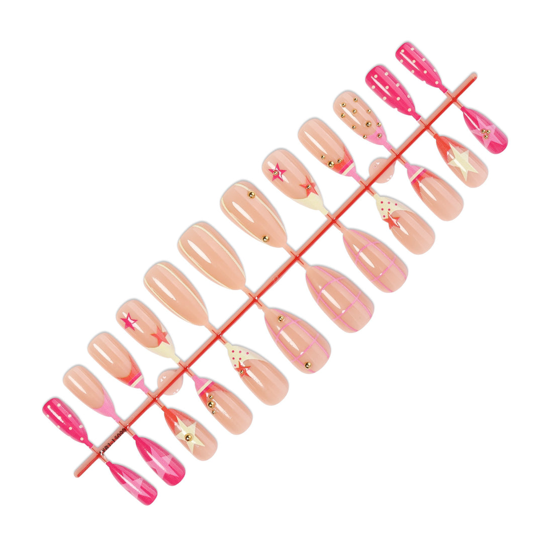 Glamorous artificial nails with creative design and golden accents Kalsten