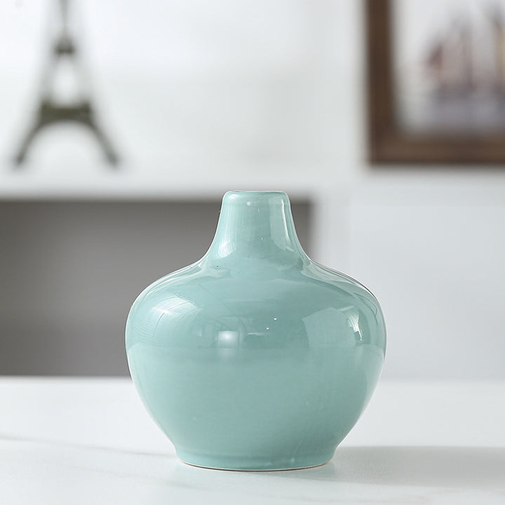 Elegant Ceramic Flower Bud Vase Kalsten