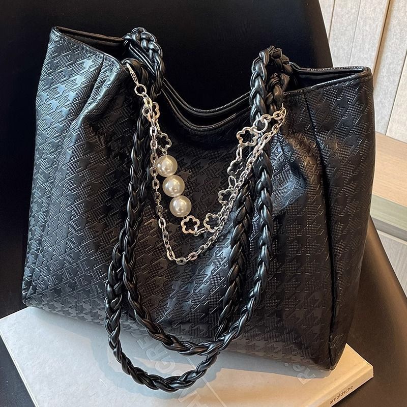 Chic Braided Handle Tote Kalsten