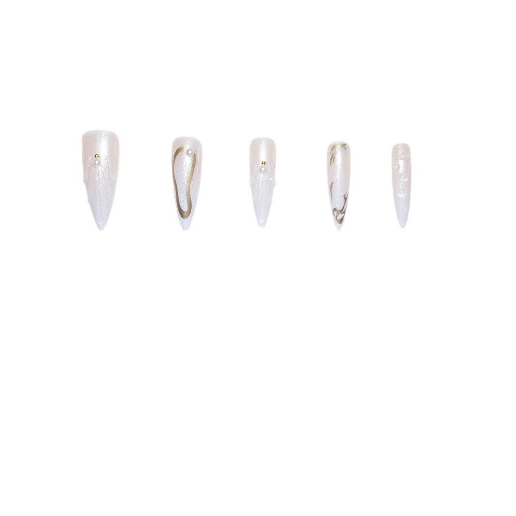 Artistic Nail Design Kalsten