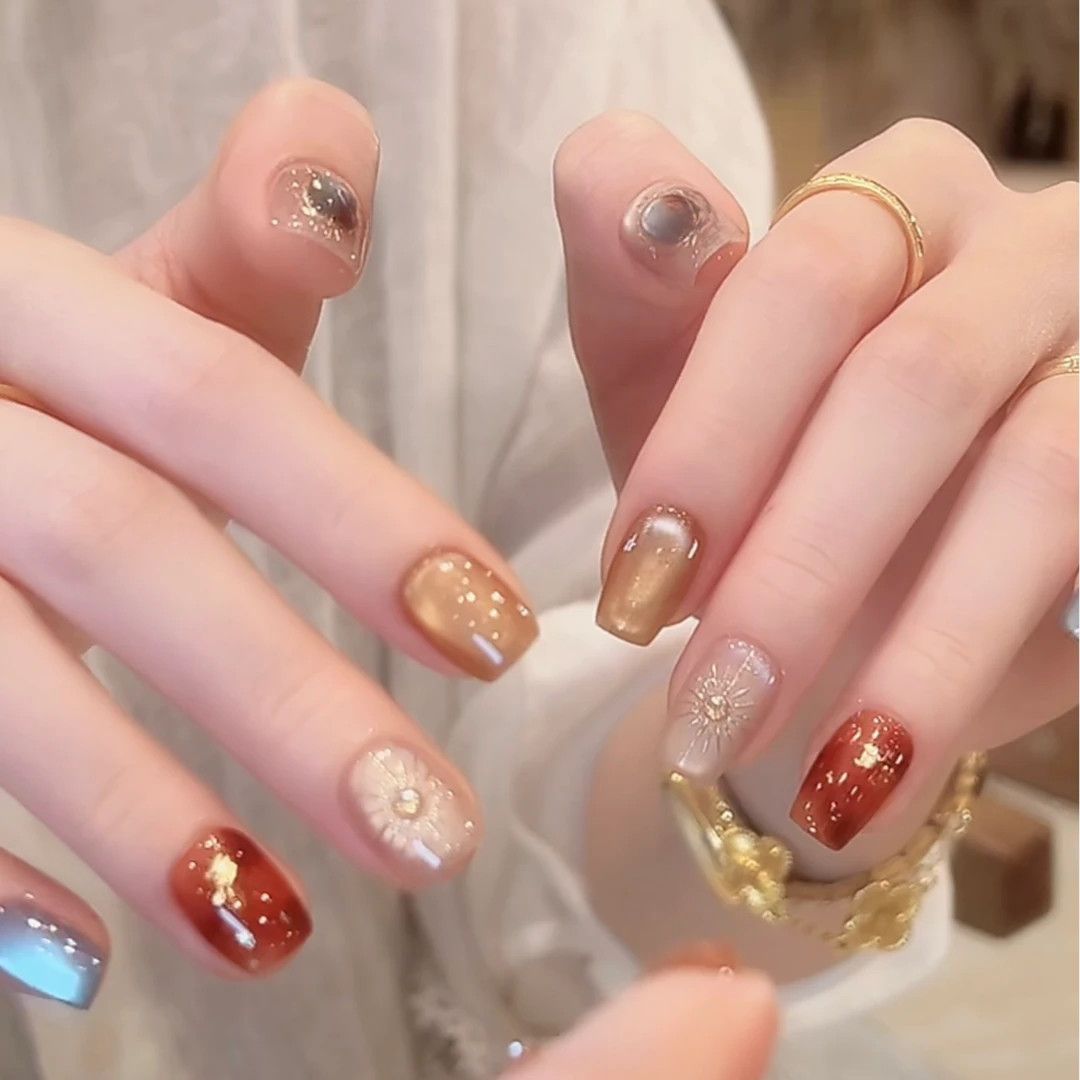 Artistic Ocean-Inspired Press-On Nail Design Kalsten