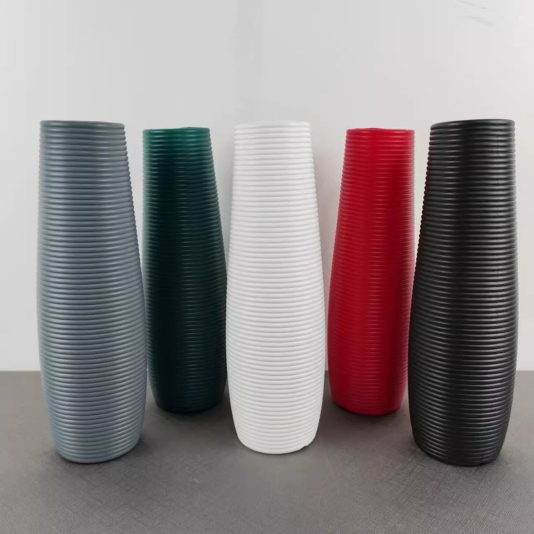 Modern Ribbed Decorative Vase Kalsten