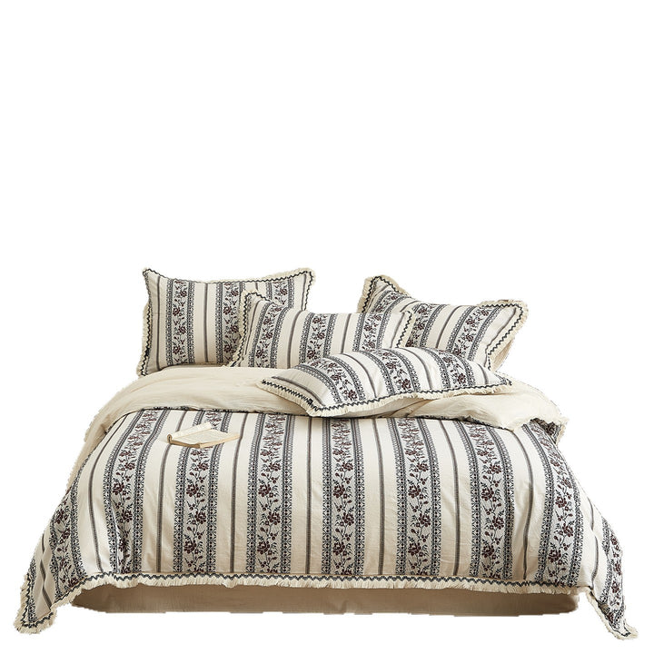 Striped bedding set