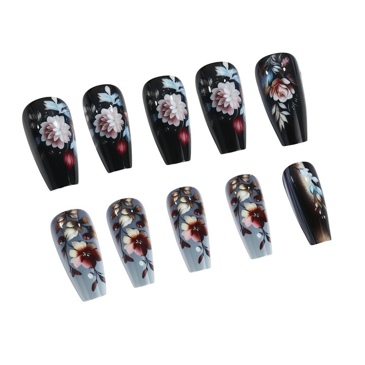 Artificial nails with floral design and luxurious finish Kalsten