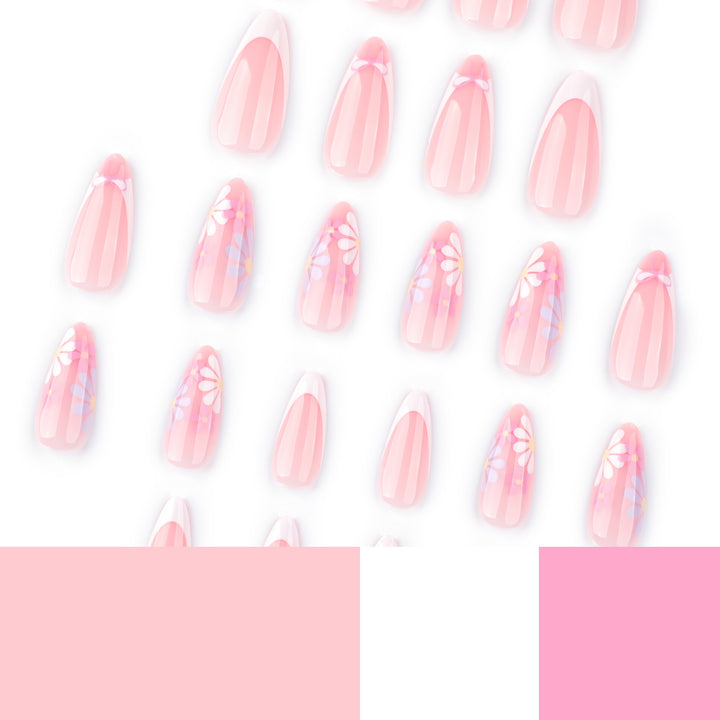 Artful Nail Art with Floral Decorations Kalsten