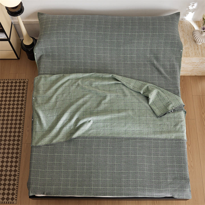 Reversible duvet cover set made of cotton-linen blend with fine check pattern