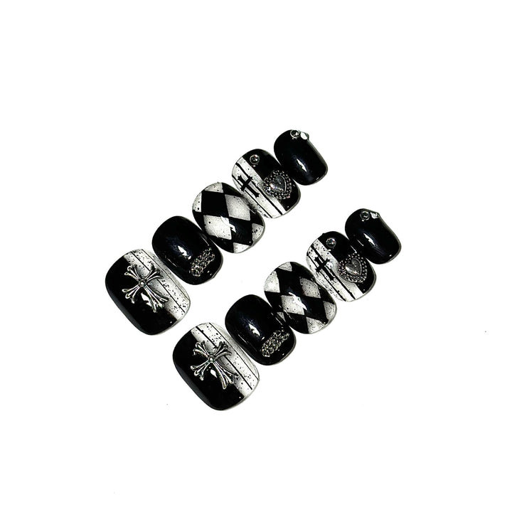 Artistic Press-On Nail Set with Gothic Motifs