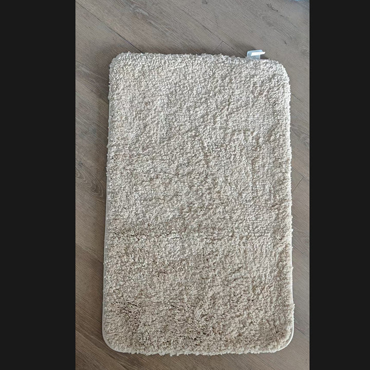 Plush Microfiber Bath Mat Kalsten