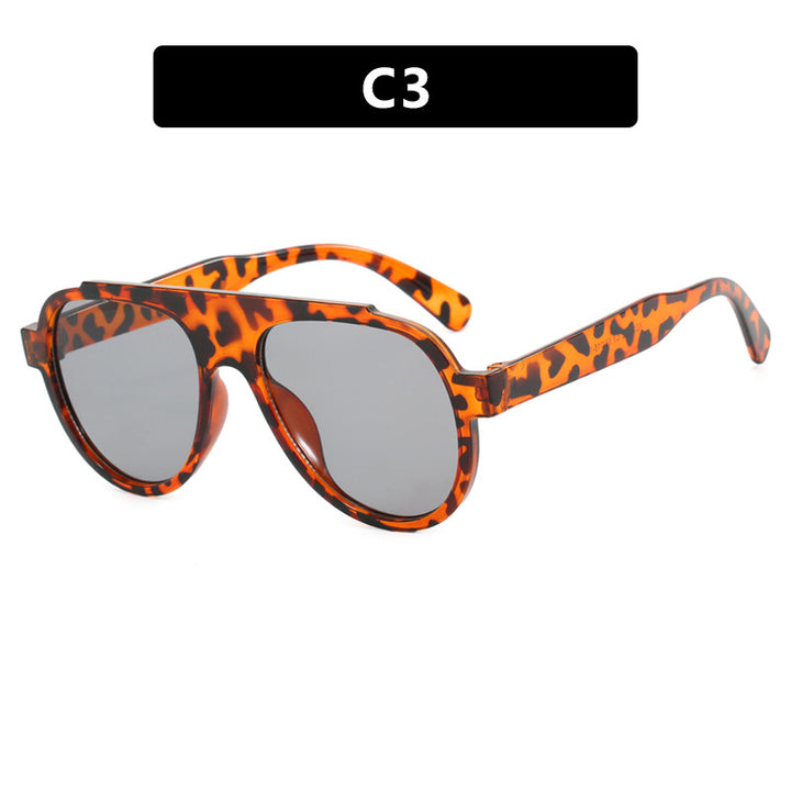 Women Vintage-Style Sunglasses with Elegant Plastic Frame in Leopard Pattern Kalsten