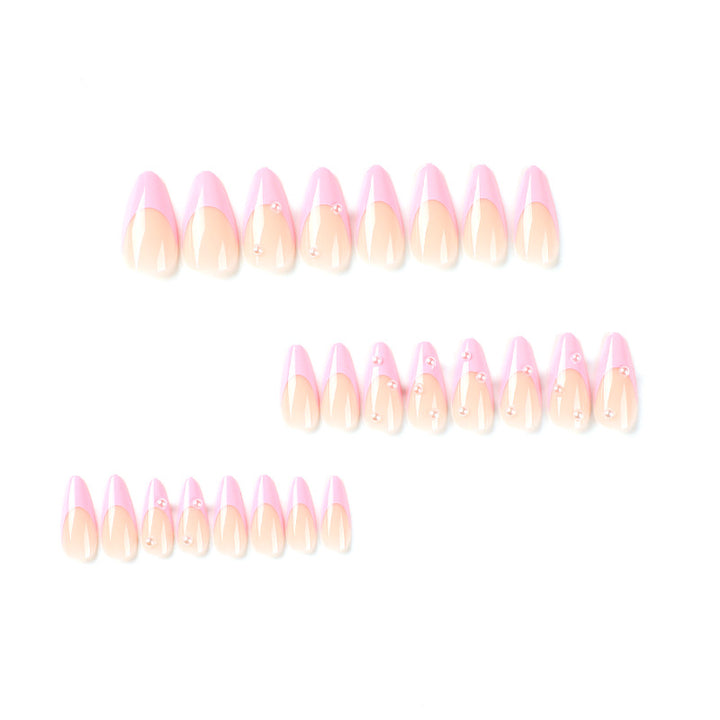Artful Nail Art with Pearl Accents Kalsten