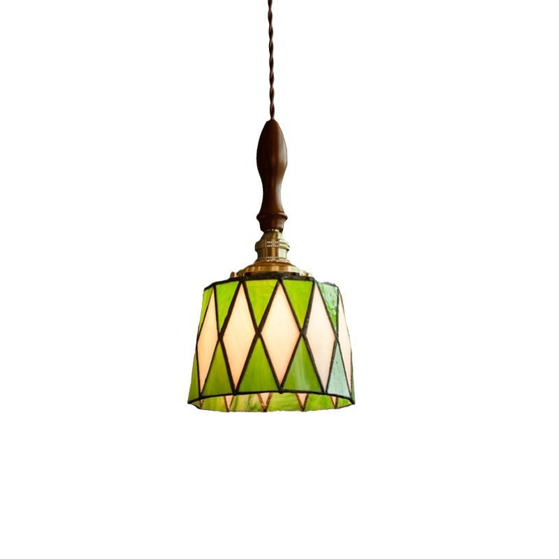 Stylish Vintage-Inspired Pendant Light