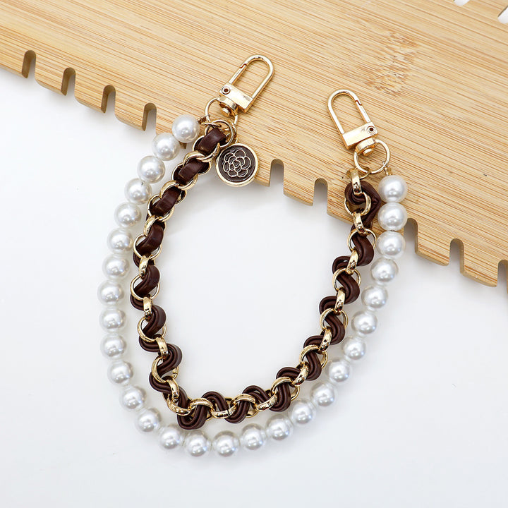 Chic Pearl-Chain Eyewear Holder Kalsten