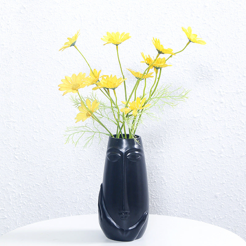 Artistic Face-Shaped Ceramic Vase Kalsten