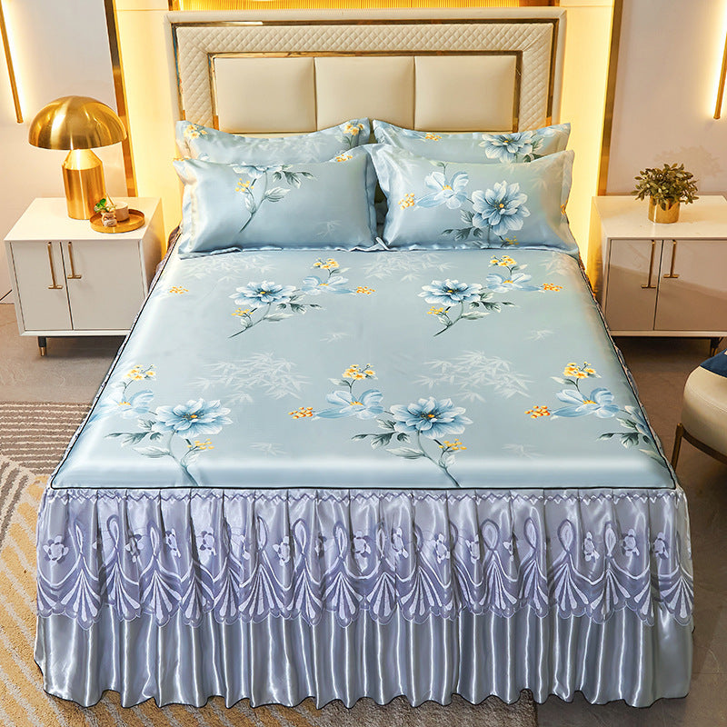 Ladies daybed cover with playful bear motif Kalsten