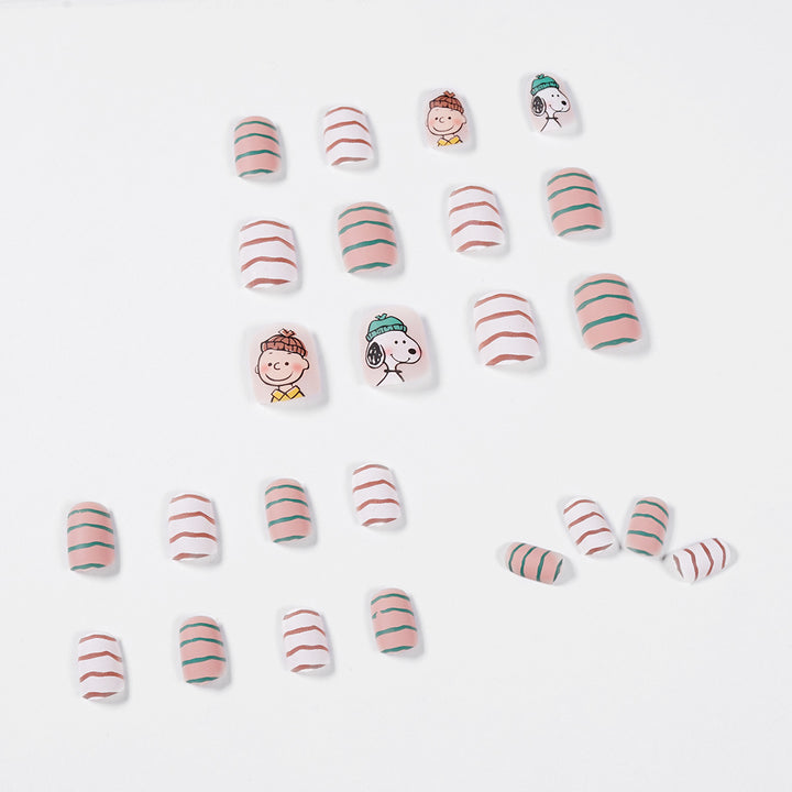 Artificial artificial nails with playful mascot design Kalsten