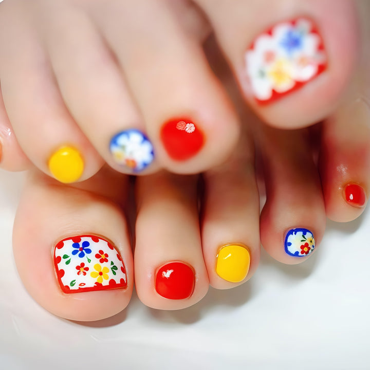 Elegant toenail art Kalsten