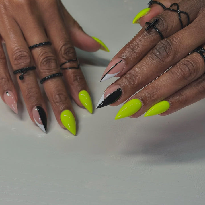 Edgy Angular Nail Art Kalsten