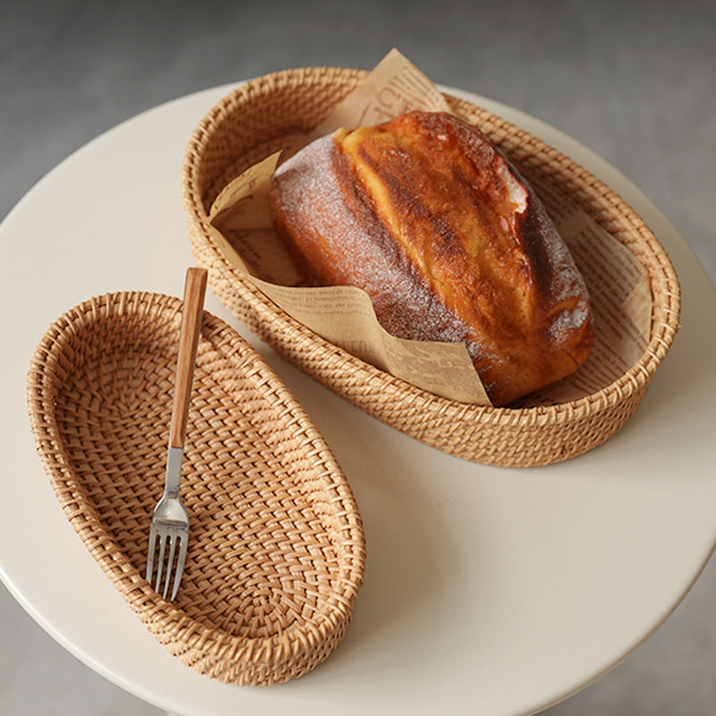 Oval Natur Basket made of Rattan Kalsten