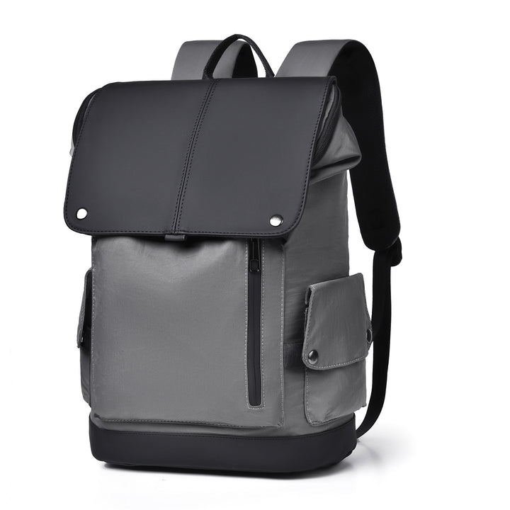 Urban backpack with waterproof material and intelligent compartment system Kalsten