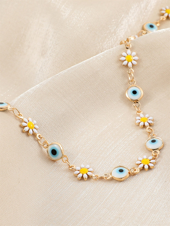 Flower and Eye Charm Bracelet Kalsten