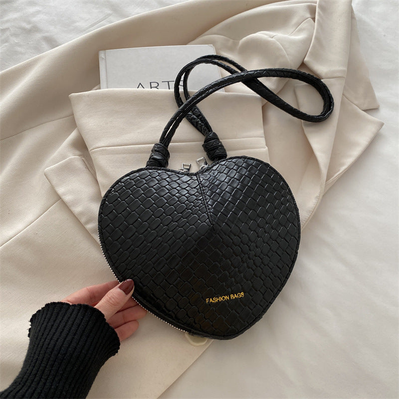 Heart-Shaped Crossbody Handbag Kalsten