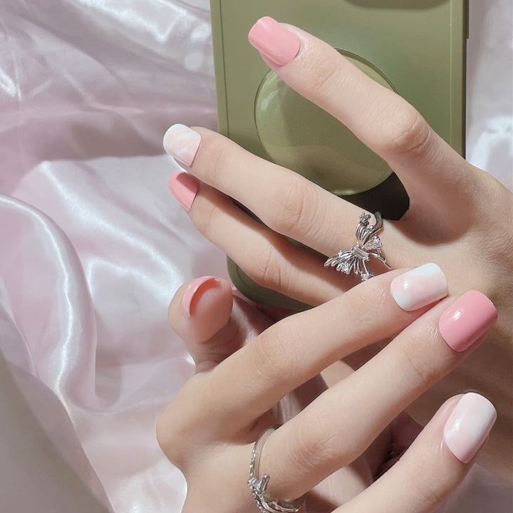 Press-On Nail Set with Marble Effect