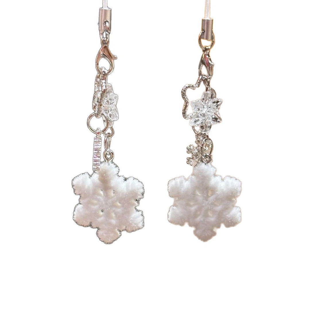 Winter-Themed Mobile Phone Charm Kalsten