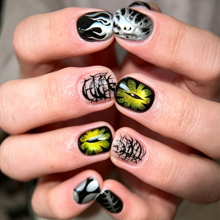 Nail art set with creative, modern designs Kalsten