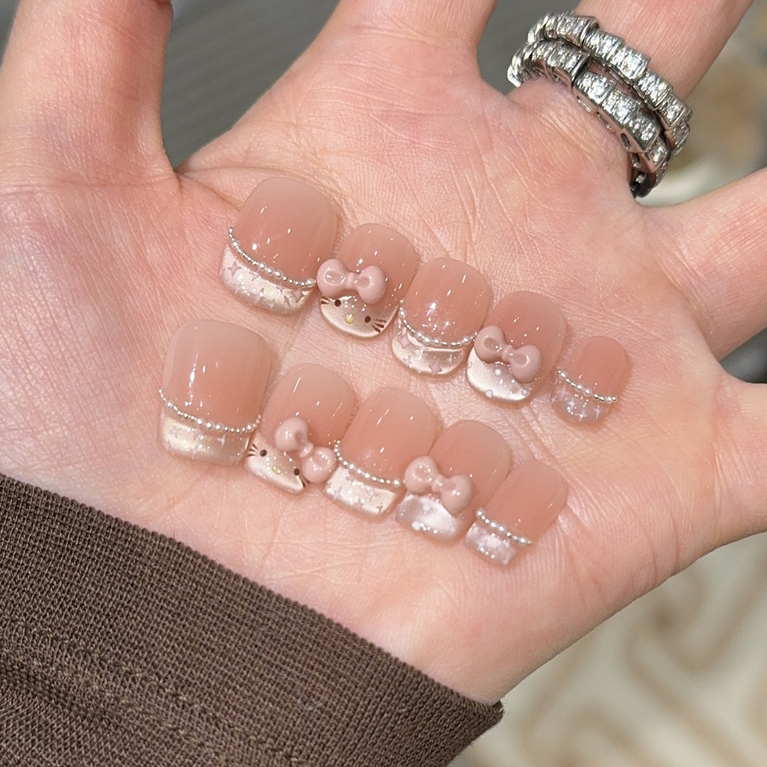 Artificial Nail Art Tips with Playful Design Kalsten