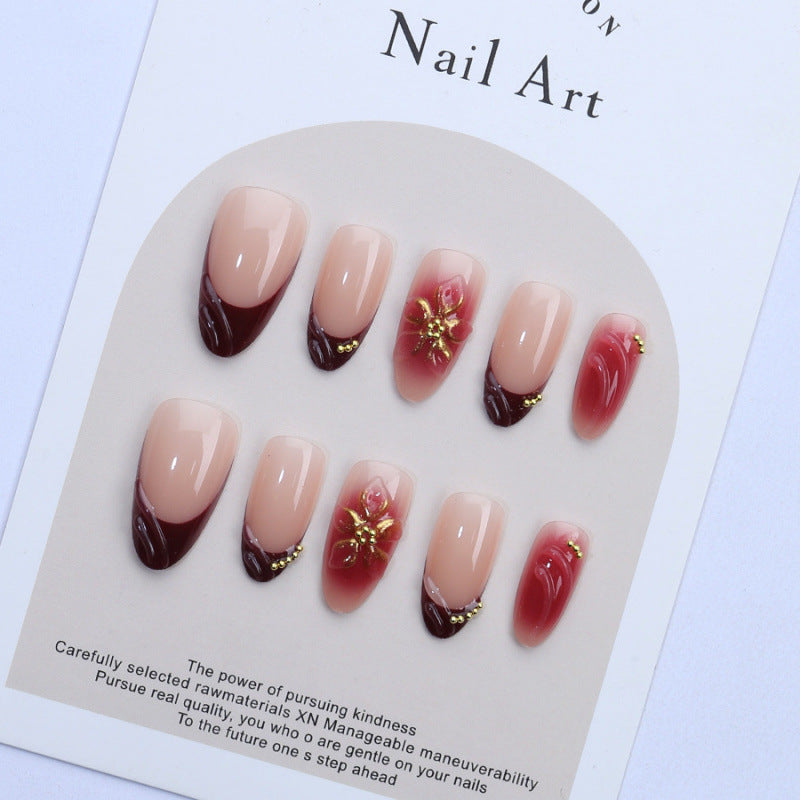 Artistic Press-On Nail Set with Elegant Floral Design