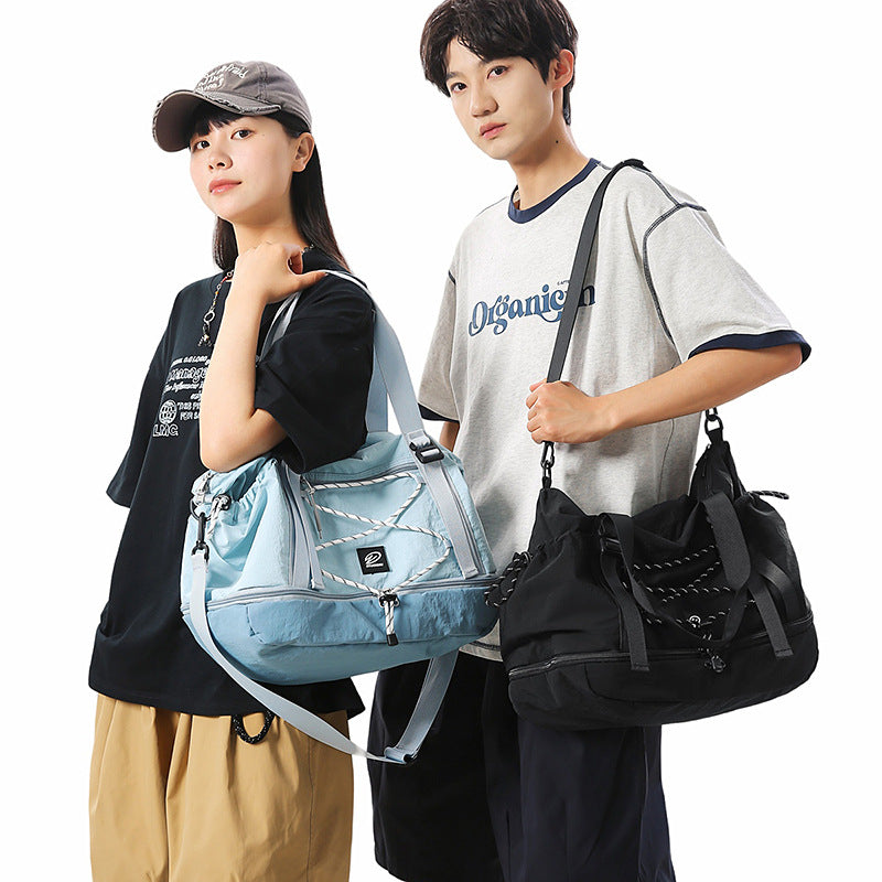 Sporty Lightweight Travel Duffle Bag Kalsten