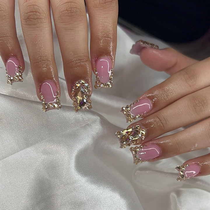 Glamorous Rhinestone-Embellished Press-On Nails Kalsten