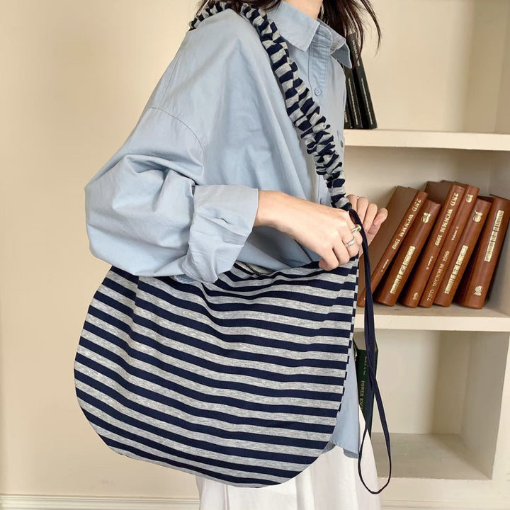 Soft Cotton Star Print Hobo Bag