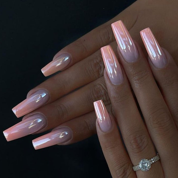 Artificial nail set with elegant ombre effects Kalsten