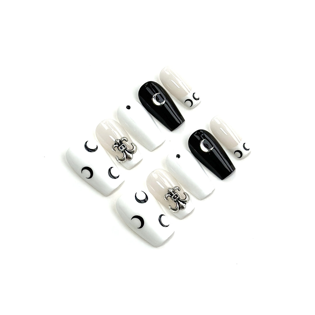 Artistic Press-On Nail Art Set with Elegant Moon and Star Designs