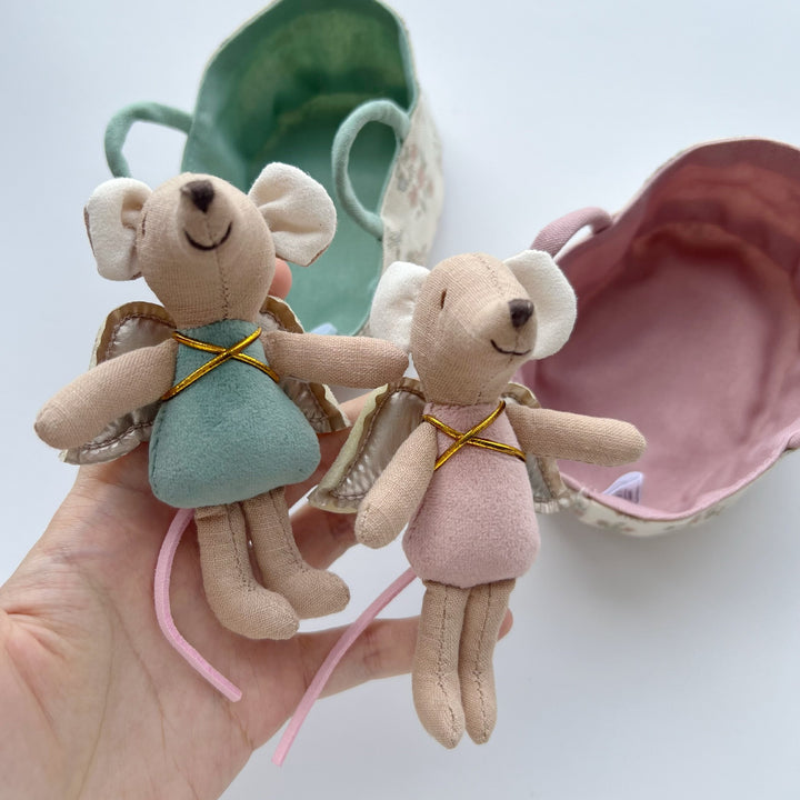 Mini Fabric Mouse Doll in Portable Linen Tote Playset