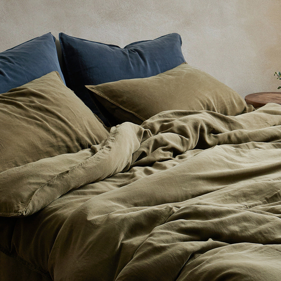 Linen bedding set