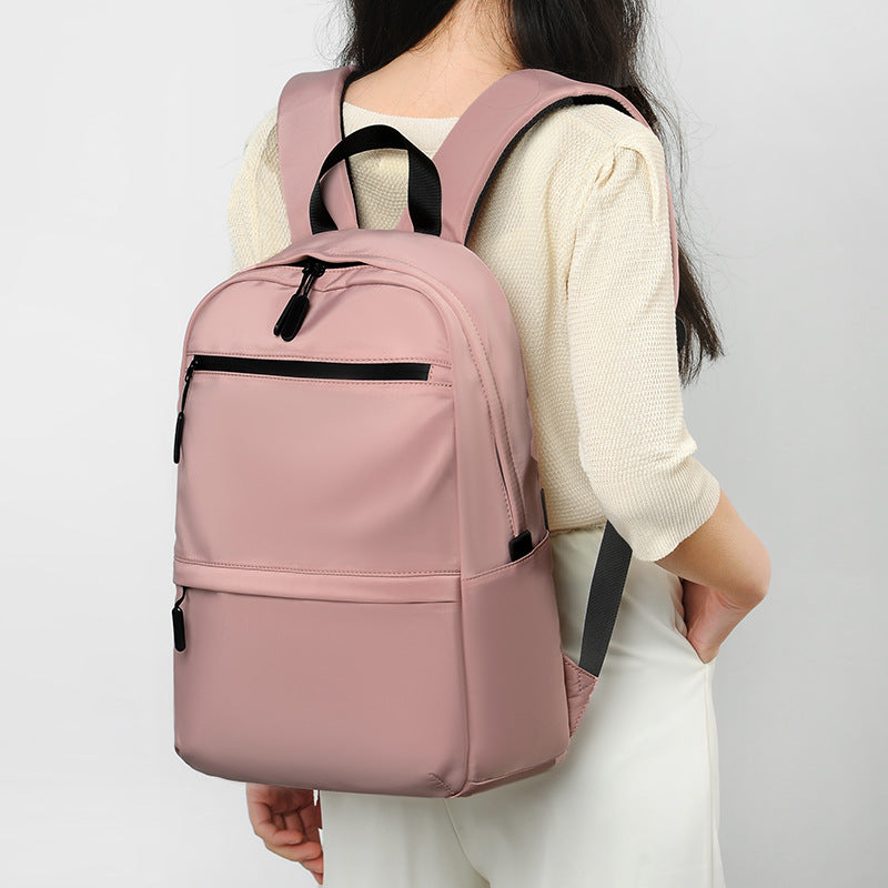 Urban backpack with intelligent compartment system and water-repellent material Kalsten