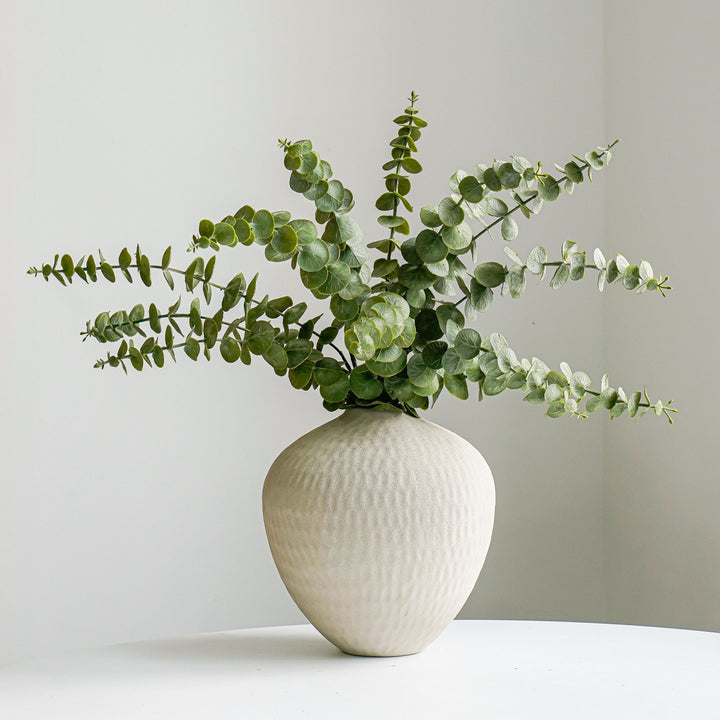 Decorative ceramic vase Kalsten