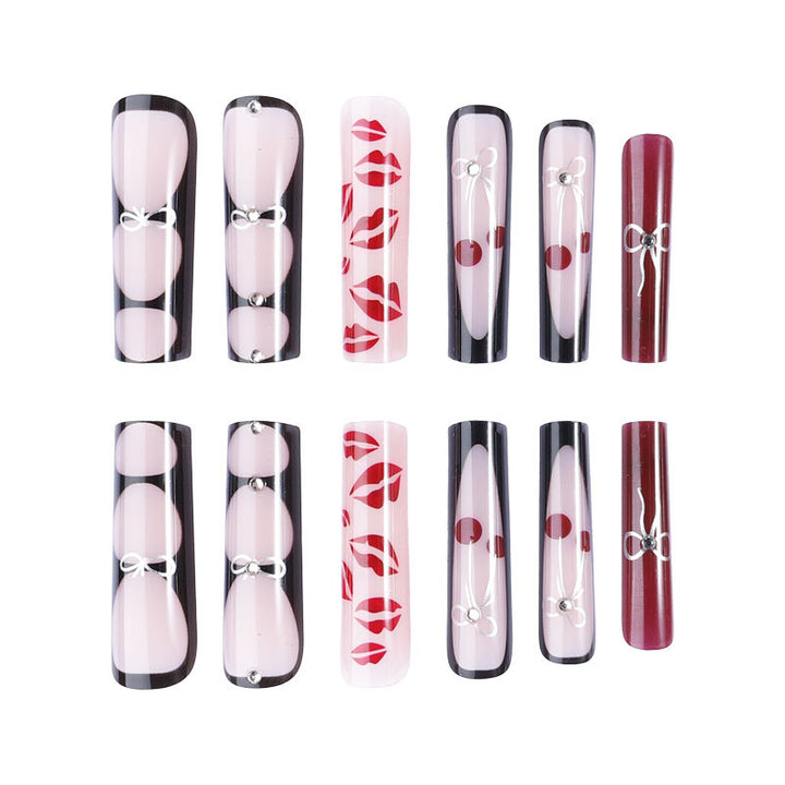 Artistic Kiss-Design Nail Set